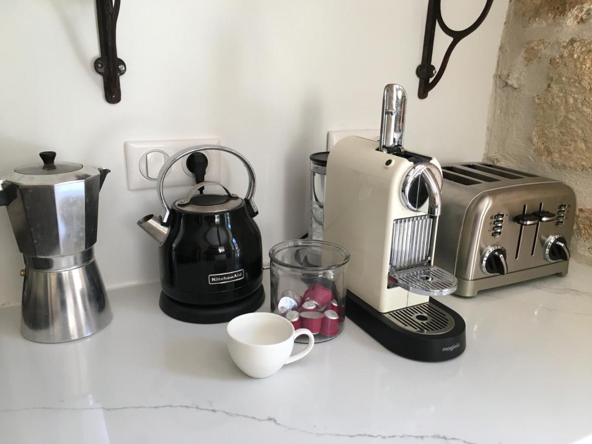 Bed and Breakfast La Cour St Siffret- Uzes Saint-Siffret Екстер'єр фото